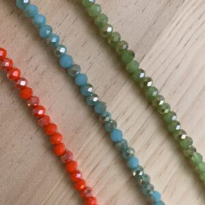 Choker de cuentas de cristal